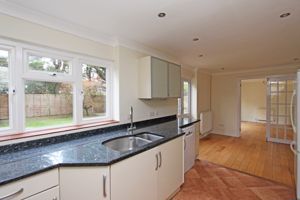 Photo 21- click for photo gallery